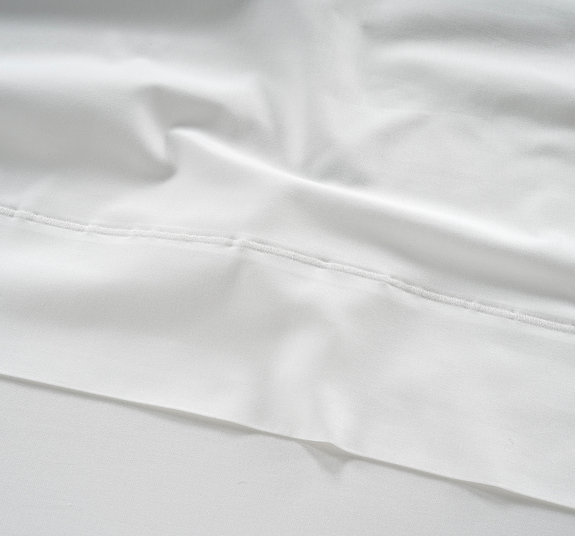 600 Thread count-White