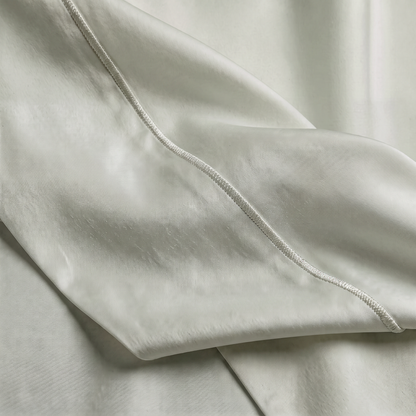 1000 Thread Count Sheet Set - Silver - corded hem stitching close-up