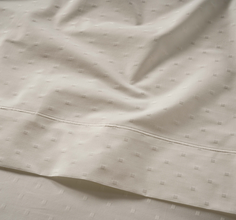1000 Thread Count-Swiss Dot-Ivory