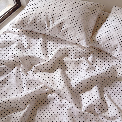 Lane Linen Organic Cotton Sheet Set in Polka Dot Black - sheets detail